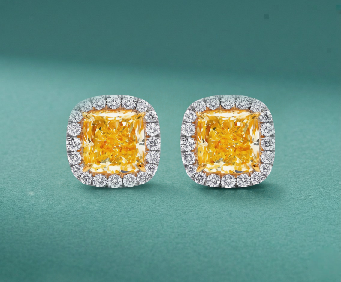 STUD EARRINGS