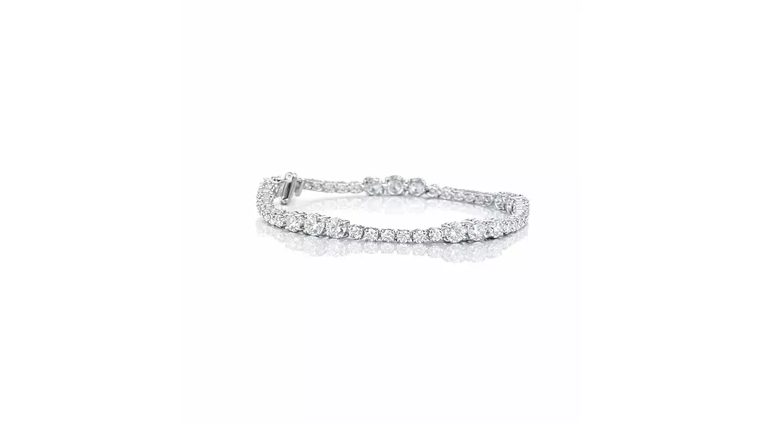 Diamond Crescendo Tennis Bracelet