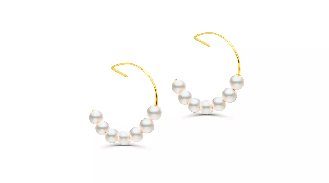 Yellow Gold and Pearls Hoop Earrings