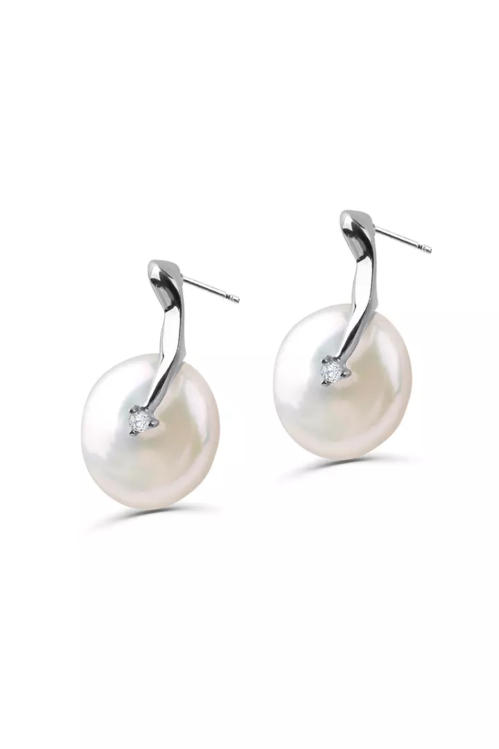 Button Pearls and Diamonds Earrings