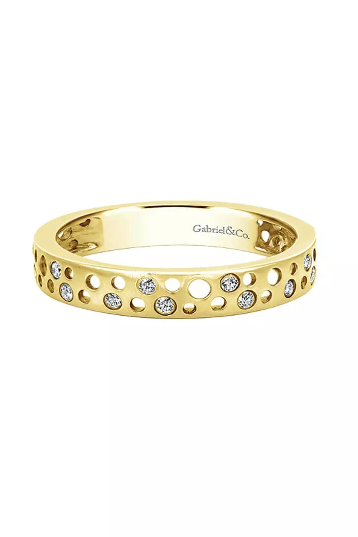 Swiss Miss Diamond Band