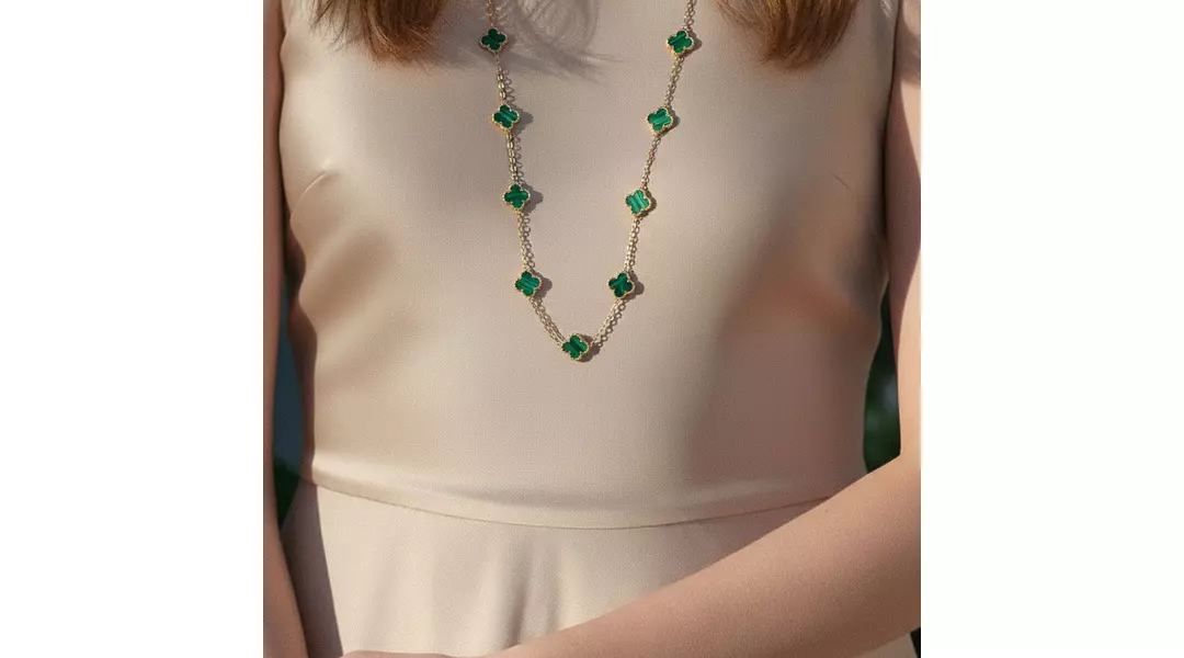 Van Cleef Green Malachite Alhambra Necklace